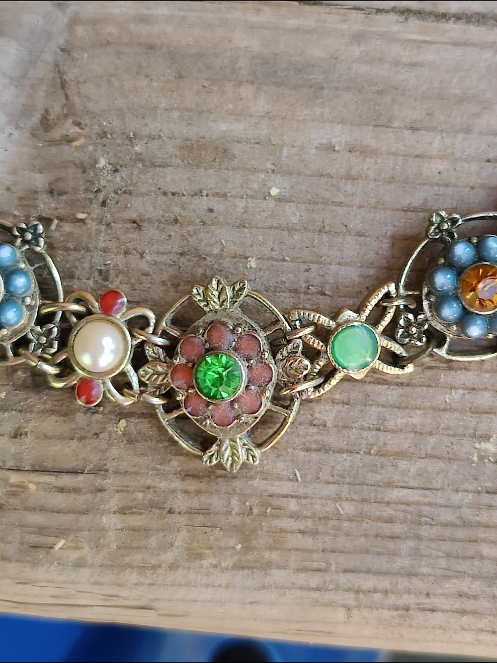 Vintage Liz Claiborne Bracelet - Picture 4 of 10
